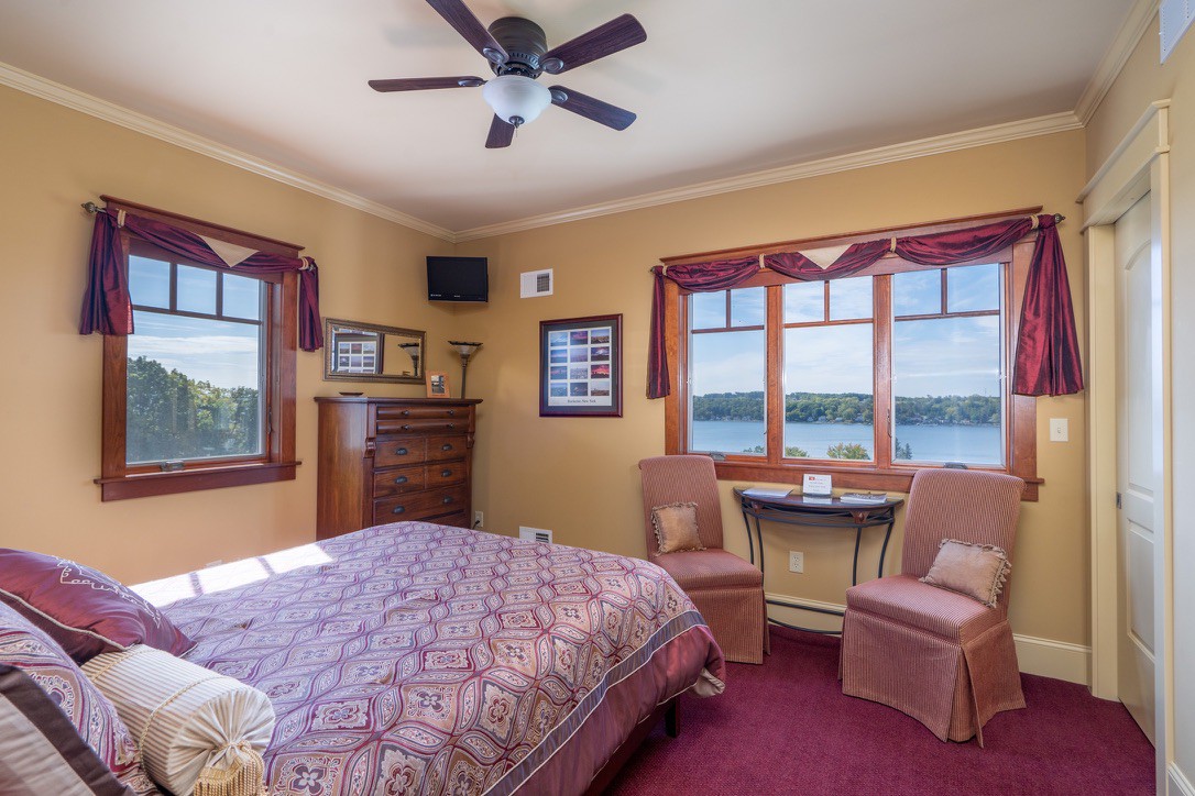 Dream Home on Conesus Lake - Sunset Room