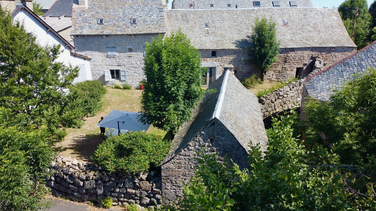 Ousta en Aubrac - Maison au coeur de l'Aubrac