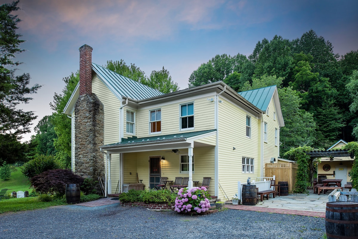 Enchanted-Historic Shenandoah Farm