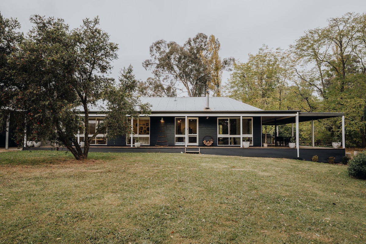 The Family House ， King Valley