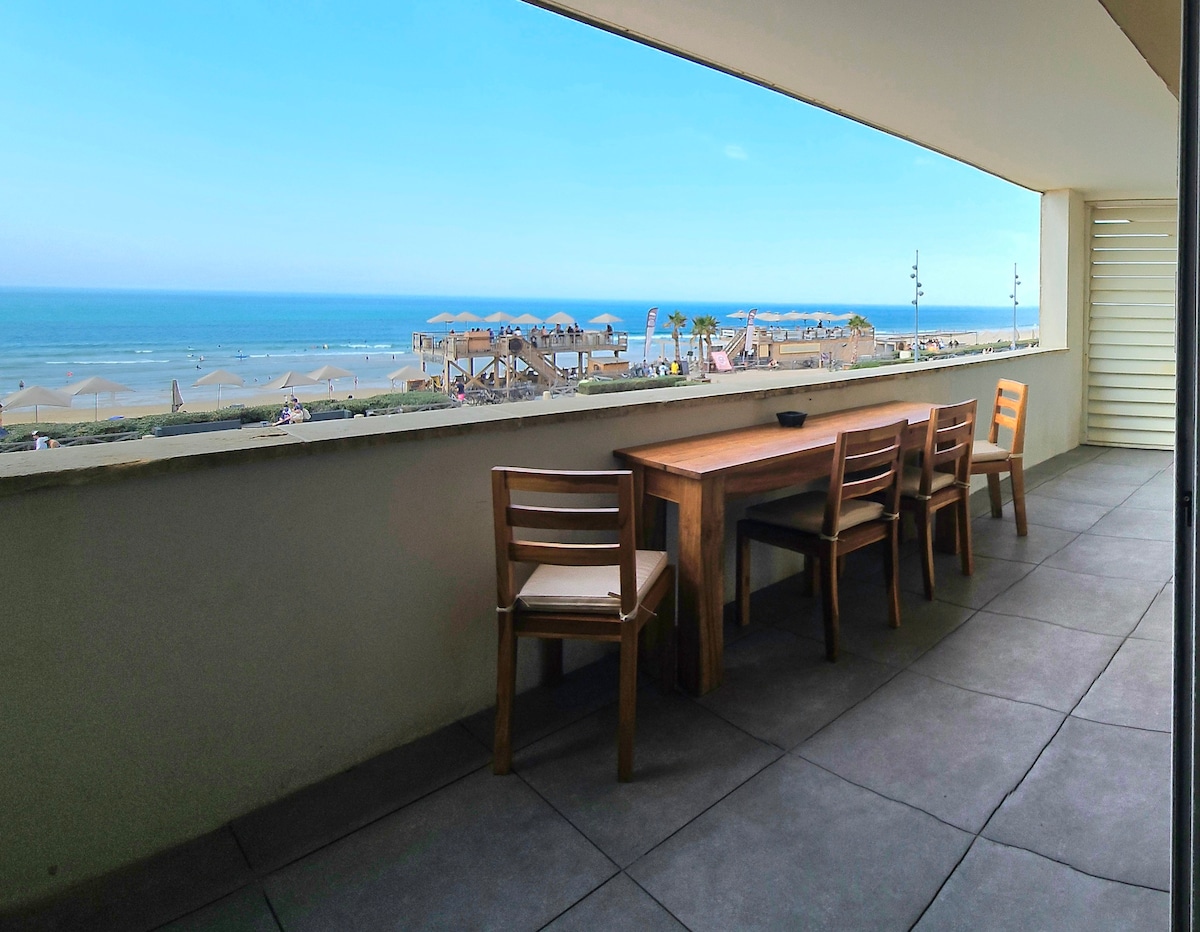 T3 65m2+Terrace 15m2 SEA VIEW, 6 people,Free WIFI, Parking included,N°2