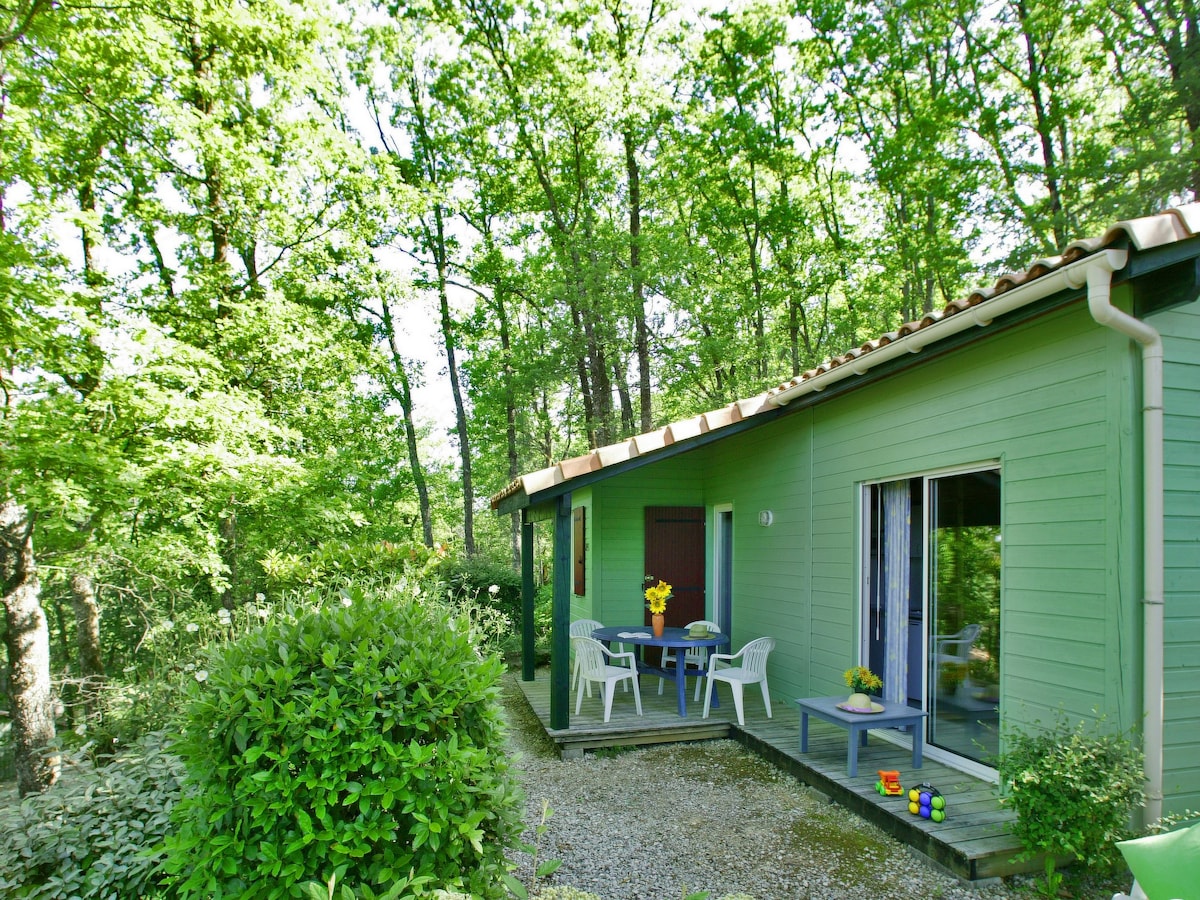 Gîte, piscine chauffée et copains pour les enfants