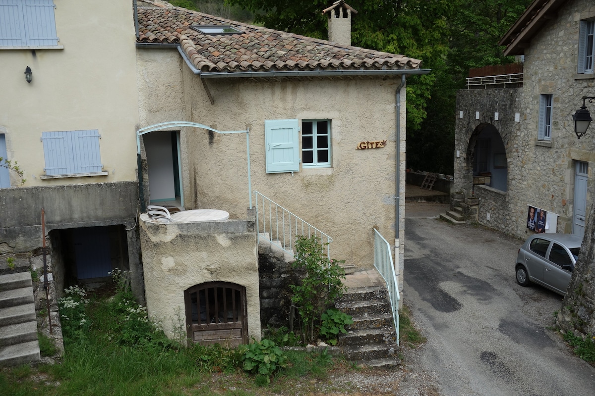 公共度假小屋， Drôme Bourdeaux