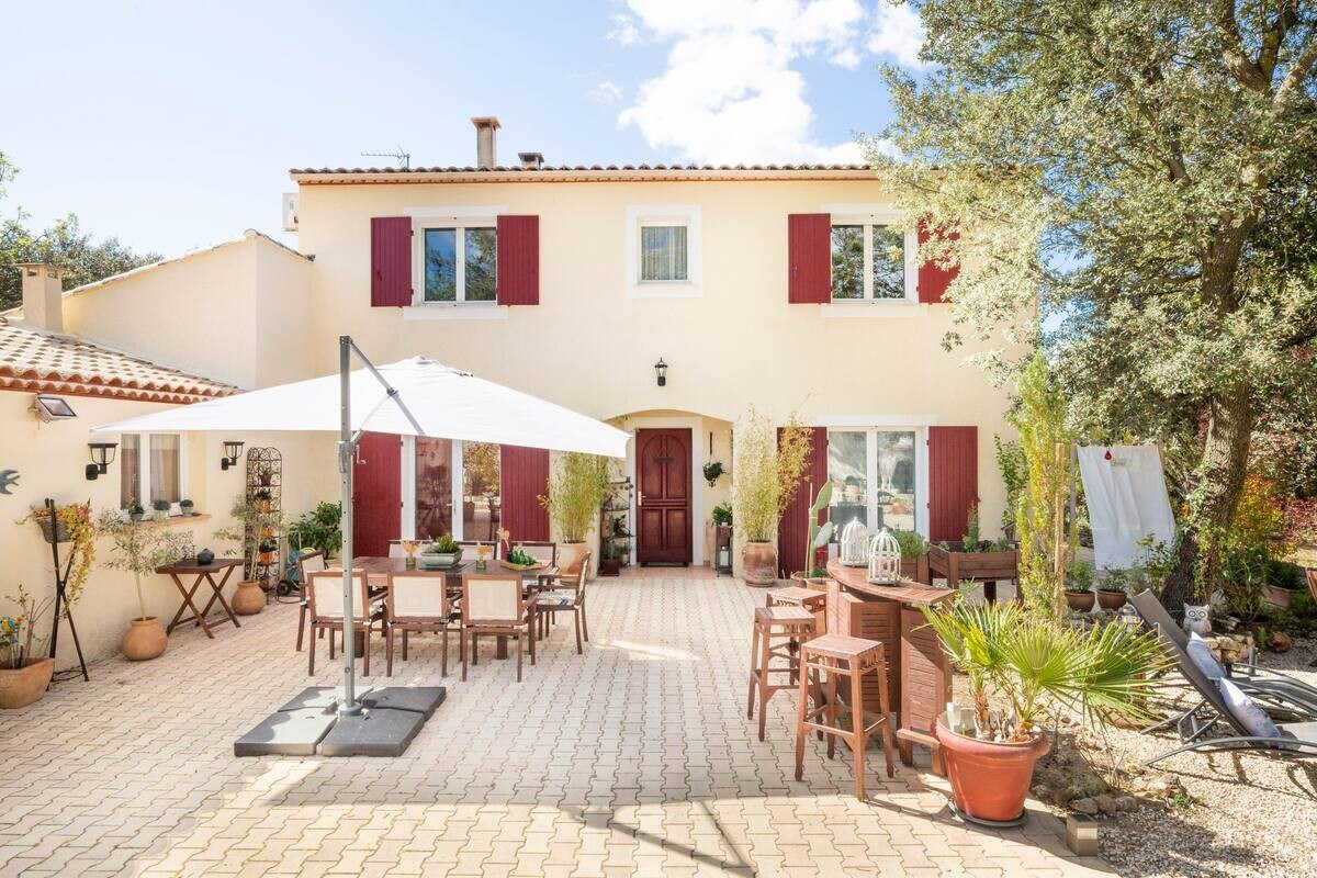 Petit dej - chambre d'hôtes aux portes d'Uzes