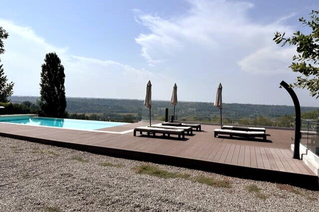 Country House with Pool - Piedmont Barolo Region