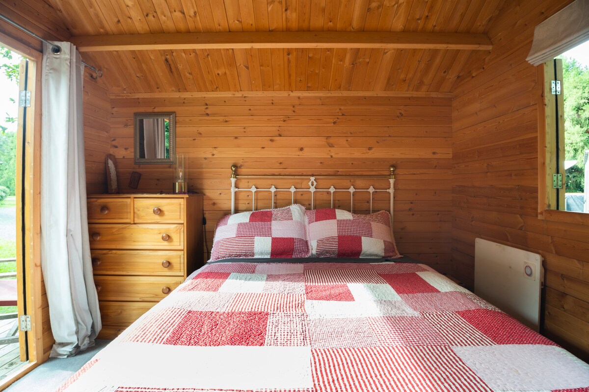 Morepork Cabin @ Tui Ridge Retreat