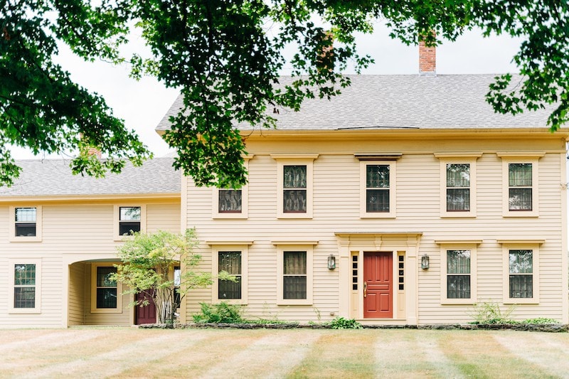 Beautiful 18th Century Farmhouse