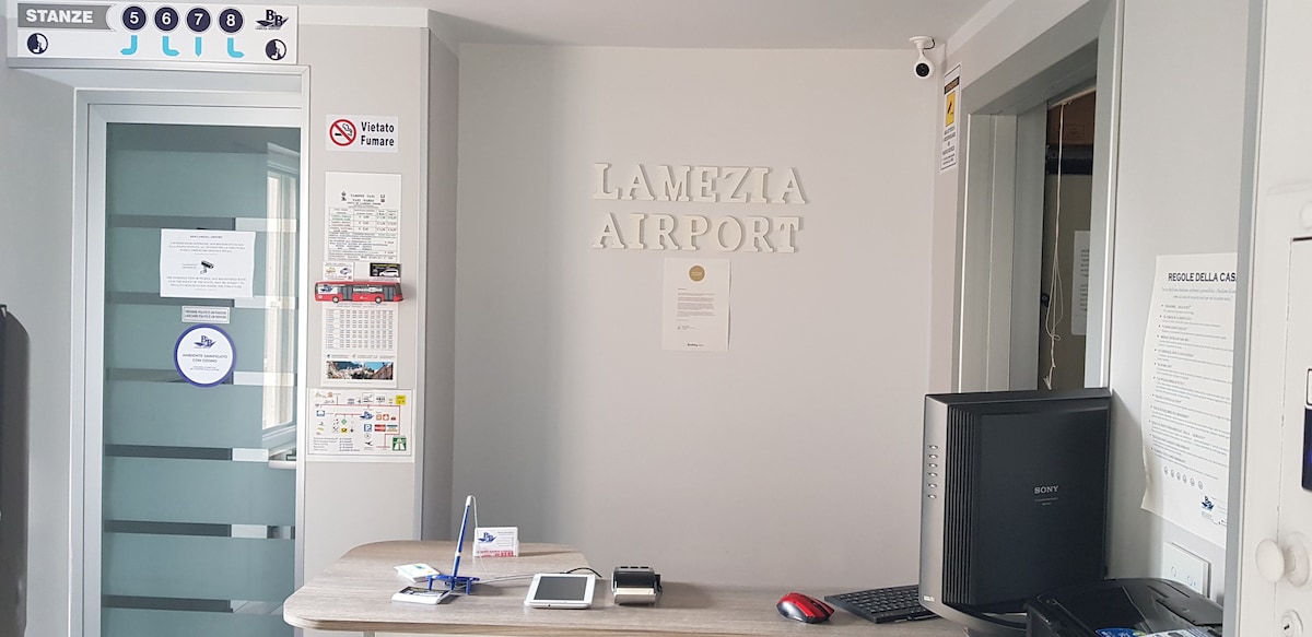 客房拉梅齐亚机场（ LAMEZIA AIRPORT ）街3/8号，无休息时间
