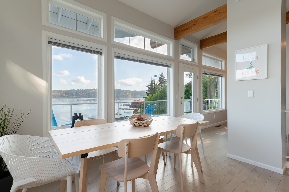 Lake Sammamish Waterfront House -新改建！