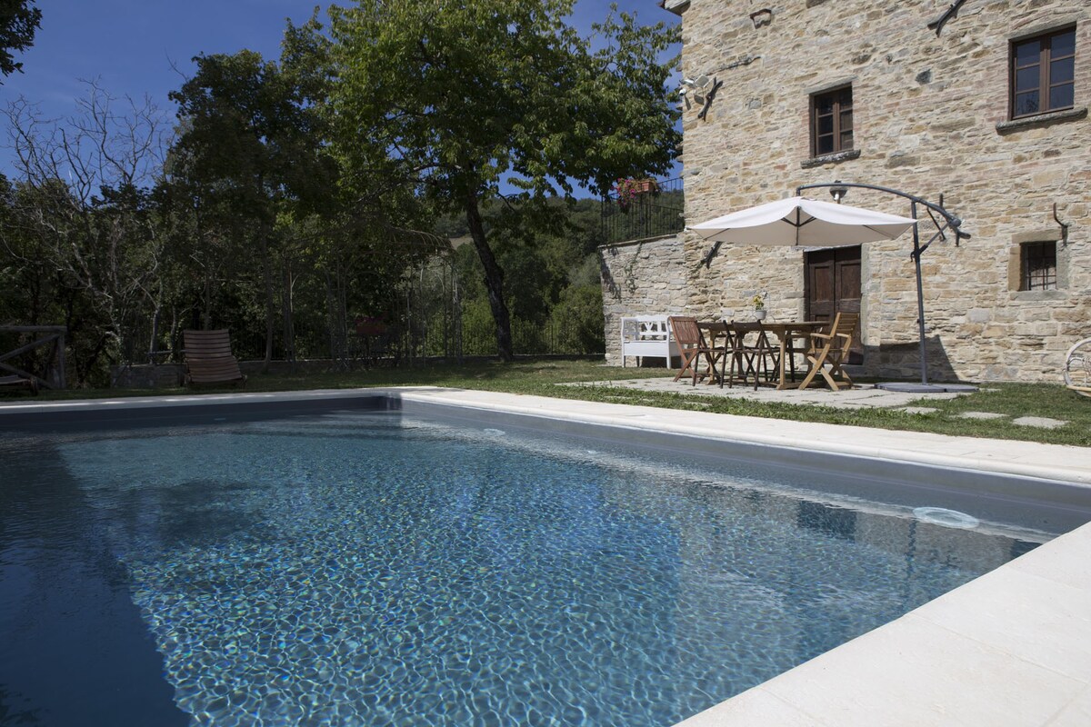Querciolo别墅（ Villa Querciolo ） -私人泳池、放松和隐私