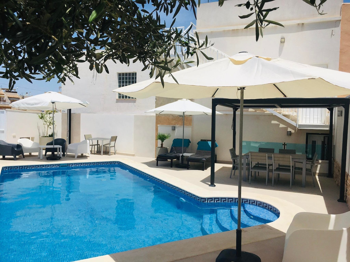 CBA: Modern villa - private  pool - CB AZUL