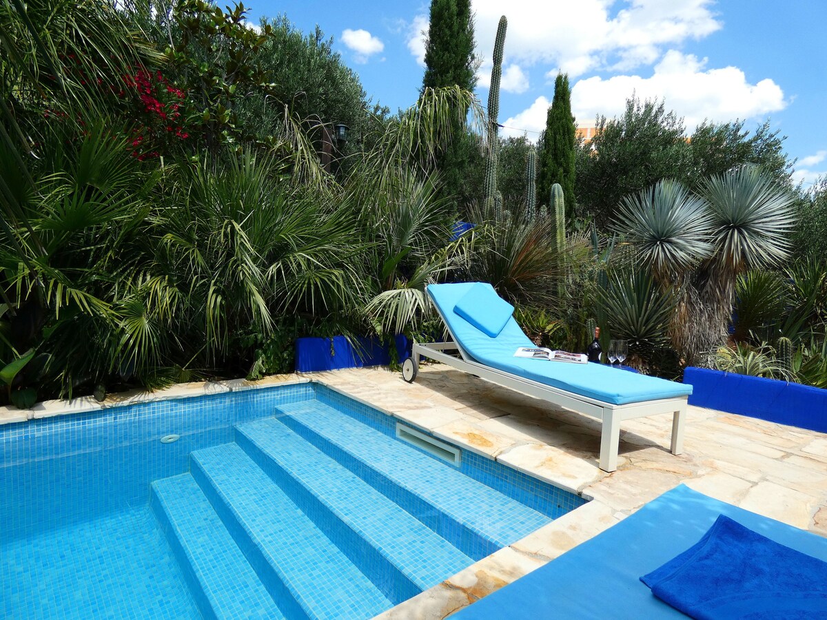 Villa Tropica - villa with pool and private garden