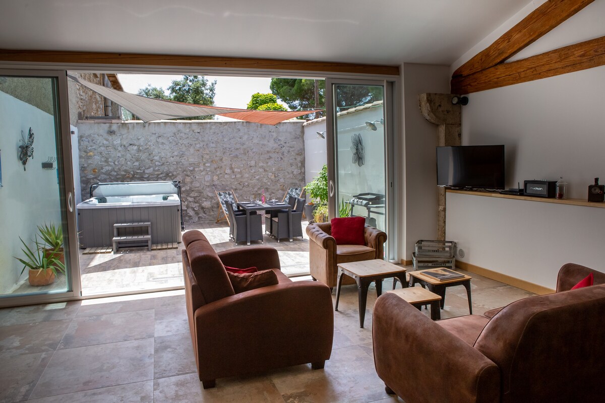 Gîte Chantelauze "LE LOFT" avec jacuzzi - 10mn mer