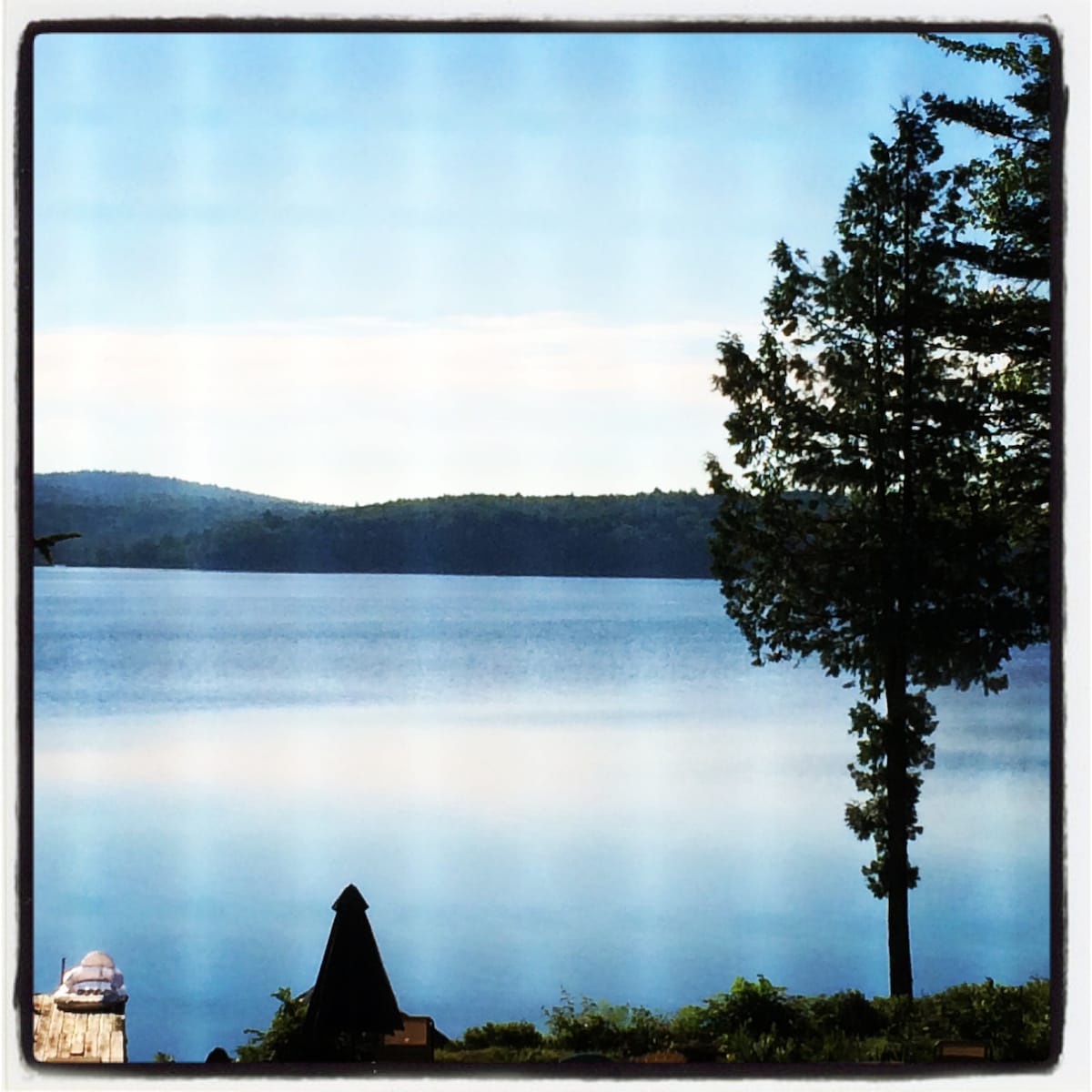 Enjoy lake life in the heart of Maine.