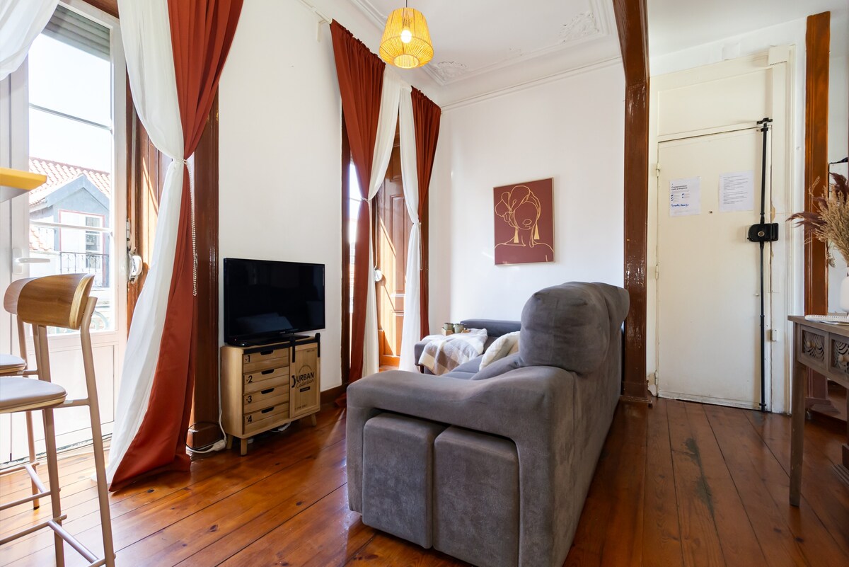 位于里斯本的中心舒适公寓；地理位置和景观最优越