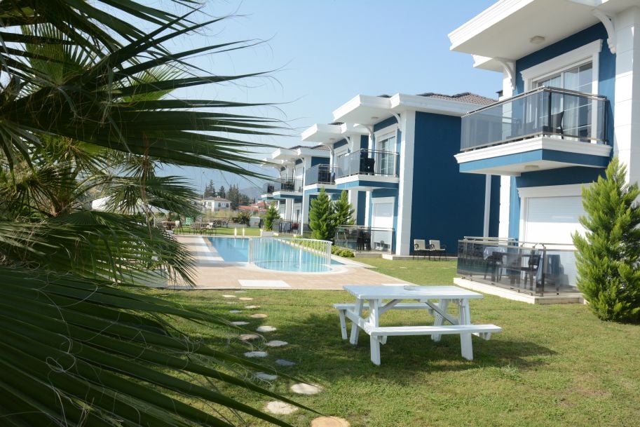 Sweet Home Kemer Apartments / A BLOCK