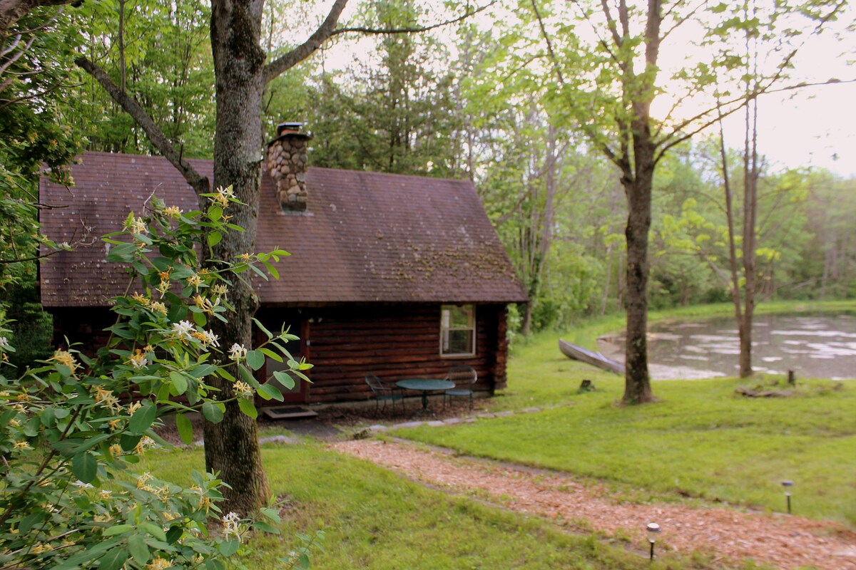 桑拿、私人池塘和舒适的小木屋