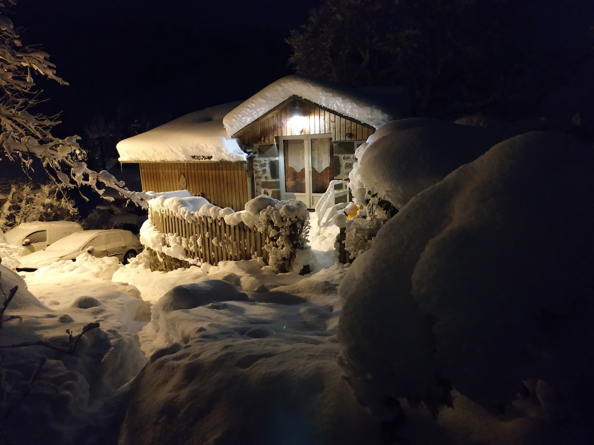 Chalet Puy gros, Hameau le Genestoux le Mont Dore