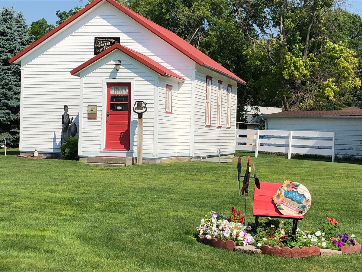 Center School B&B and Museum