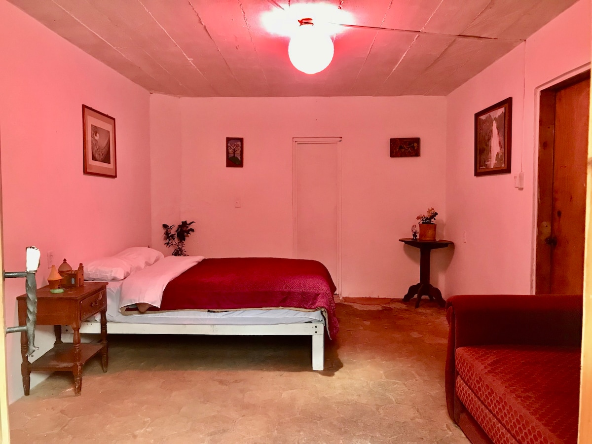 Habitación en casa antigua