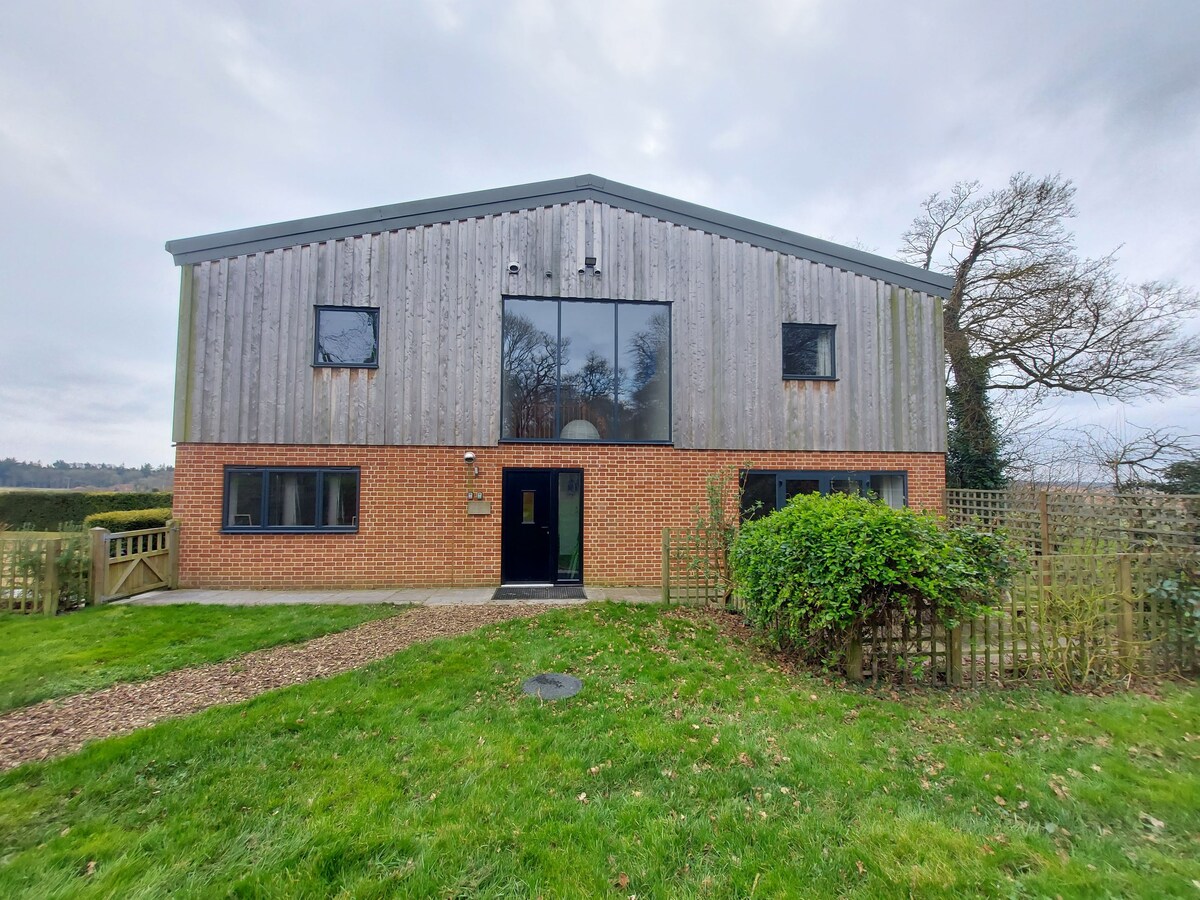 Oak - Heath Row Barn