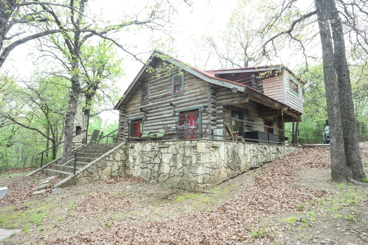 the Cabin at Five Oaks