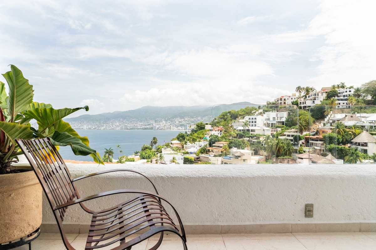 Casa Vistalejos, Hermosa Casa en Marina Brisas