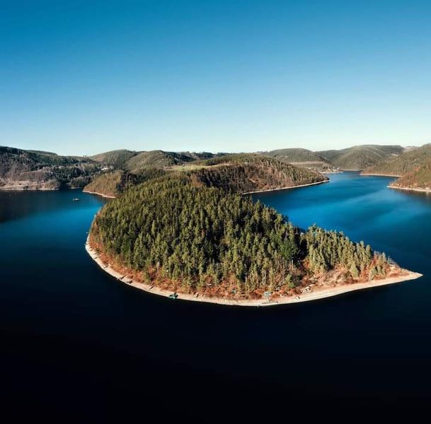 Idyllische Unterkunft im Thüringer Schiefergebirge