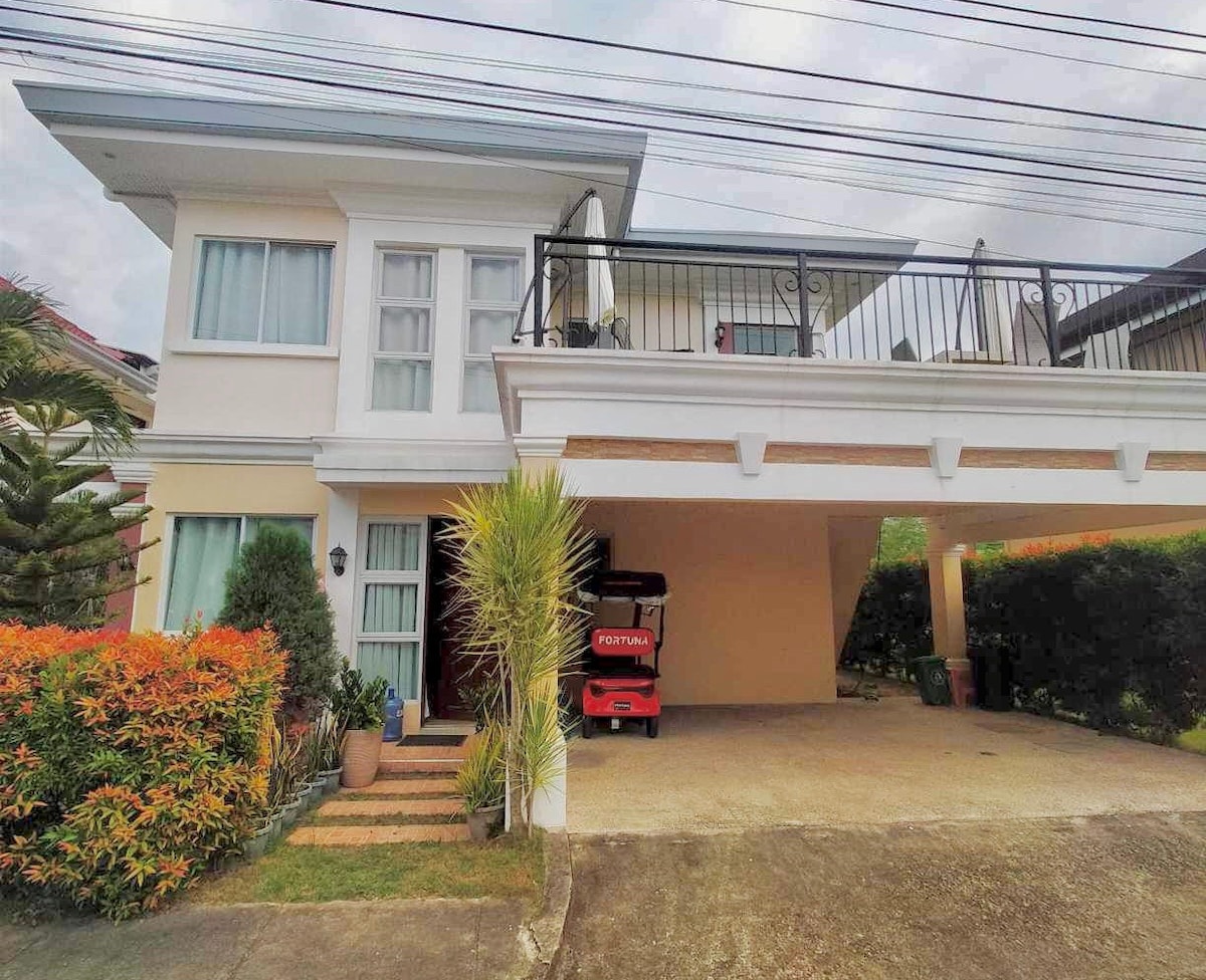 Cebu Entire House by the Sea in High-End Subdiv.