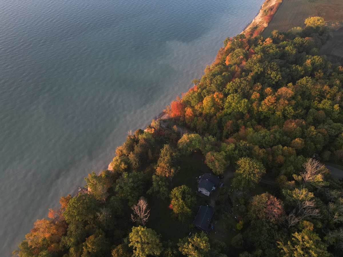 湖景小屋（ Lakeview Cottage ） -私人湖泊和海滩通道