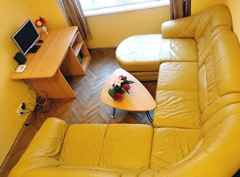 公寓位于布拉格市中心，可乘坐地铁和Riegrovy sady公园