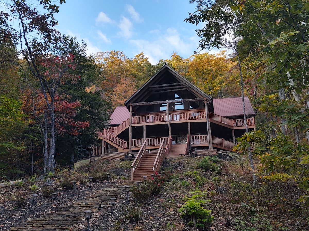 The Lodge at Beasley Mine - 3层全木屋