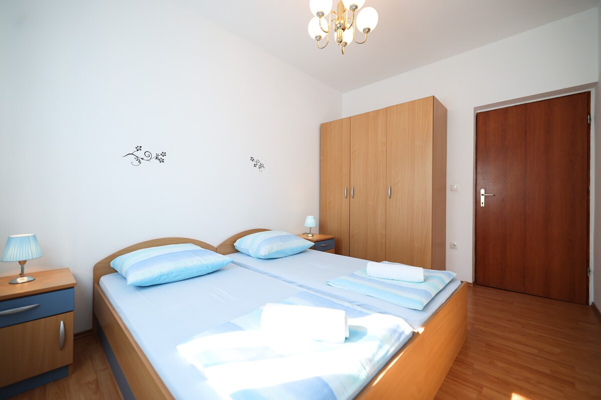 APARTMAN 4+2*