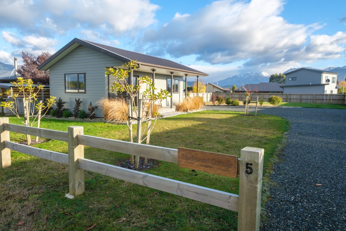 罗克伍德小屋（ Rockwood Cottage ） -包括欧式早餐！