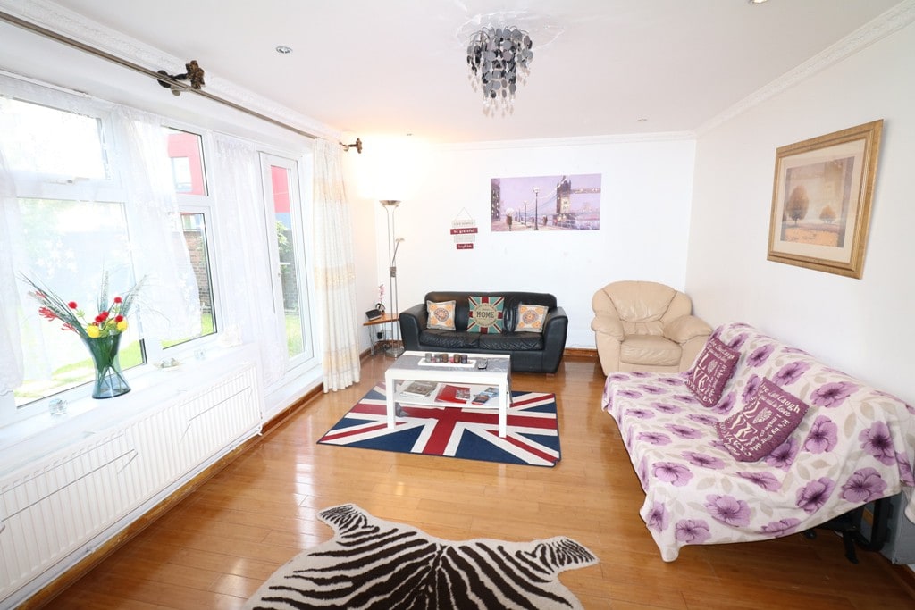 +Lovely 3 Bed House-Garden-Stratford-Olympic Park