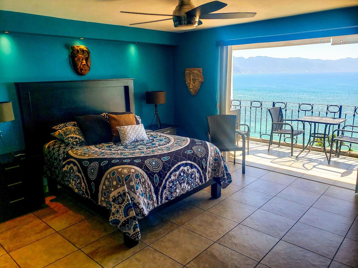 Oceanfront Resort Condo with Amazing View (1#1433)