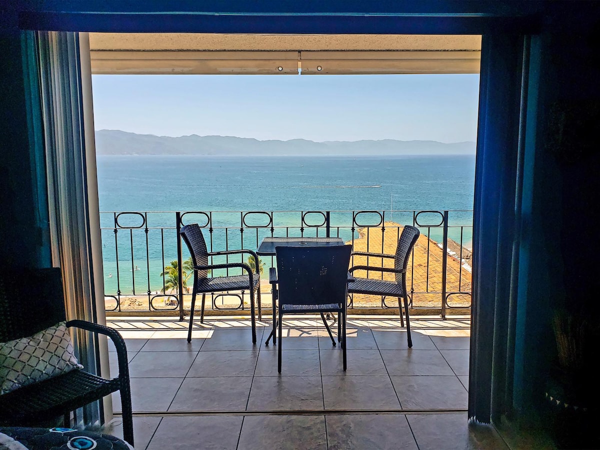 Oceanfront Resort Condo with Amazing View (1#1433)