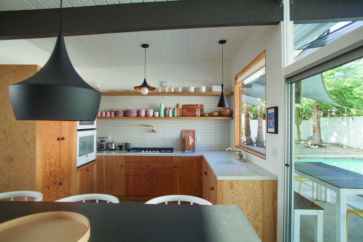 Krisel 's Glass Cabin-一个建筑设计的奇迹