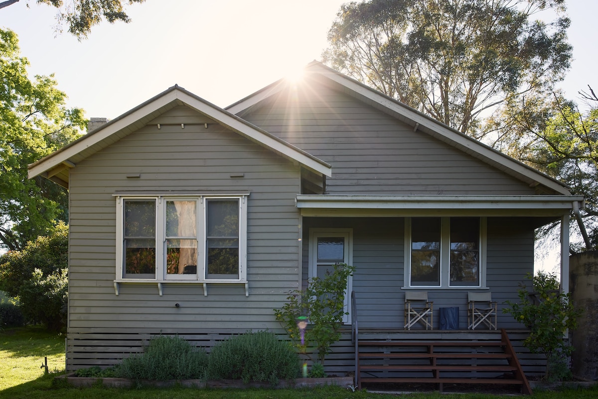 亚拉谷葡萄园乡村（ Yarra Valley Vineyard Cottage ） ，首屈一指的地理位置