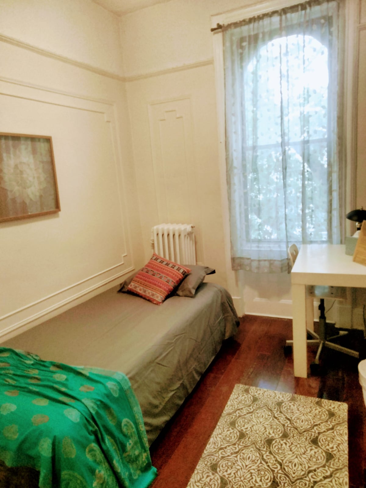 Bushwick Charming Room Great for Solo Travellers