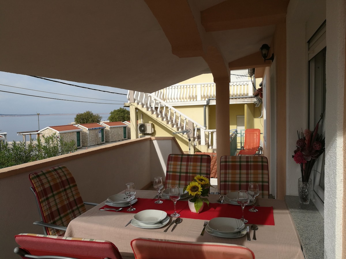 Apartment Luka***30m from the sea