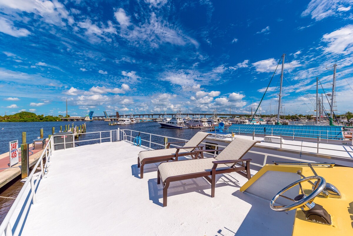 House Boat Sunset Bay Marina Stuart Fl