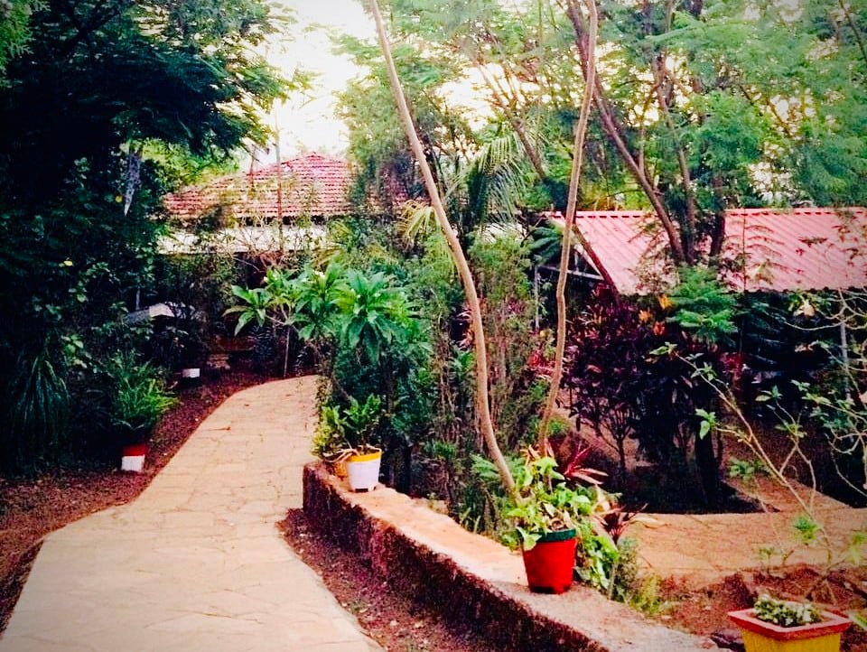 Happy Villa Farmhouse - Bell Tree Room