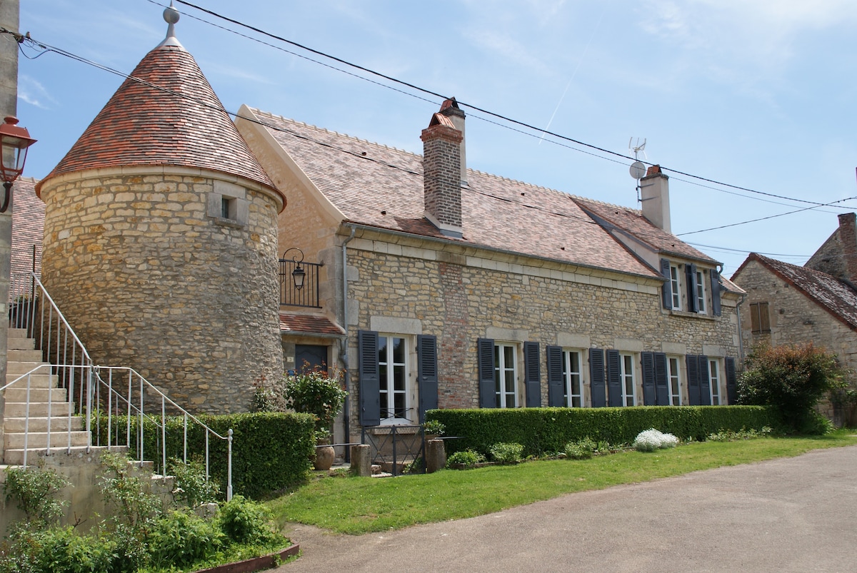 Le Prieuré classé cinq étoiles proche Vézelay