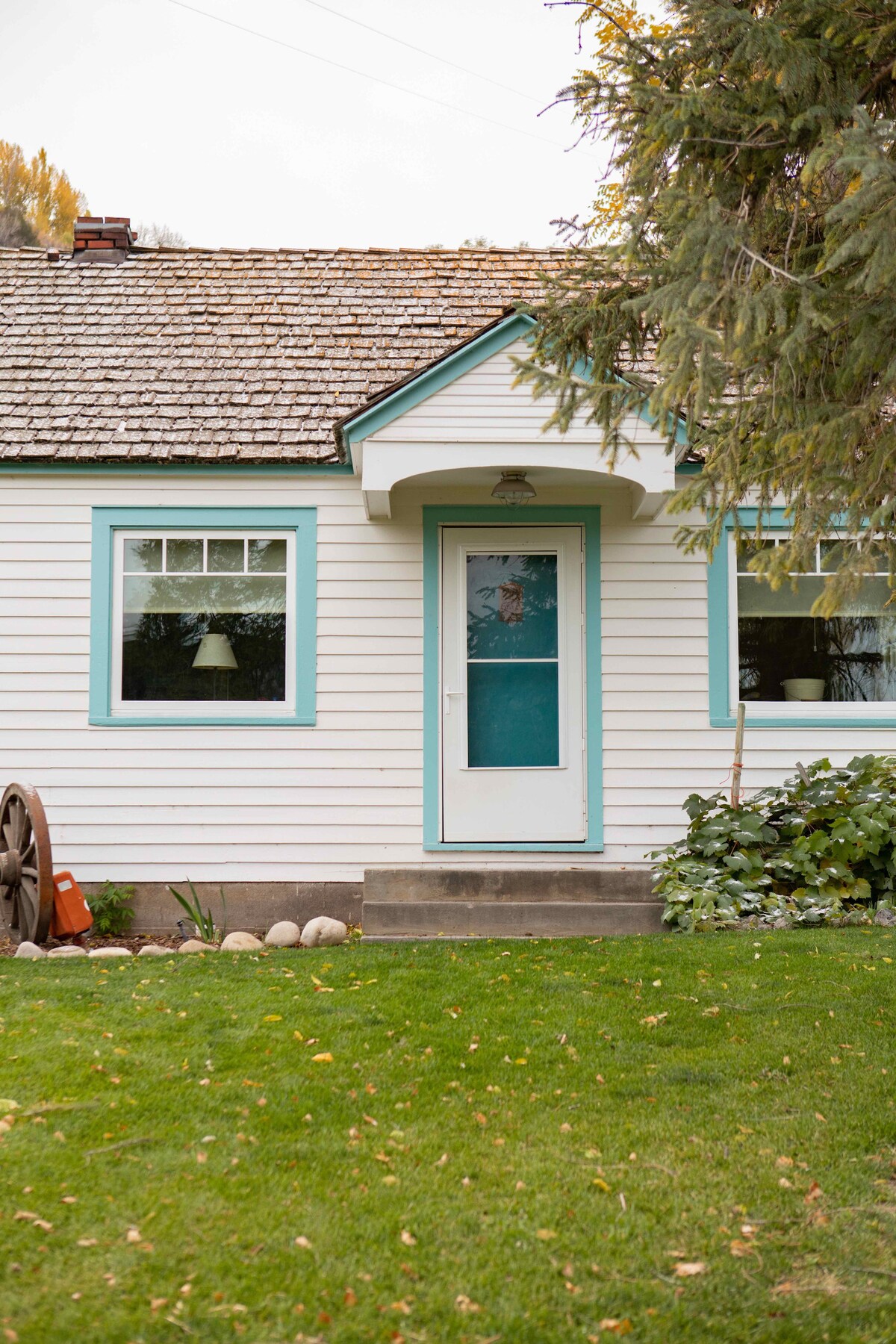 Mary Anne 's Place at the Orchard