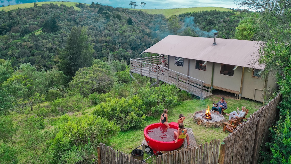 AfriCamps at Ingwe, Plettenberg Bay (hot tubs)