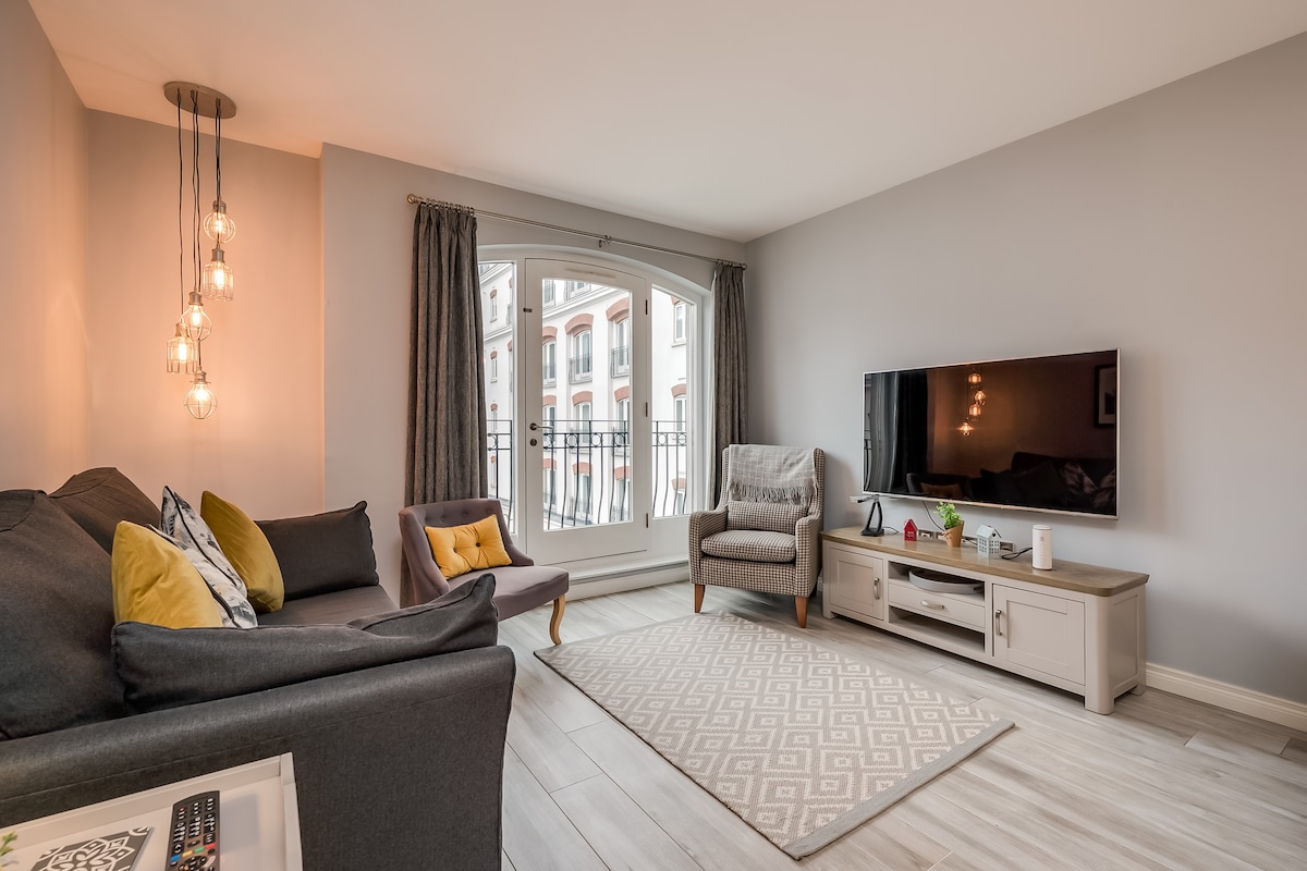 Luxury City Centre Apartment in Cathedral Quarter