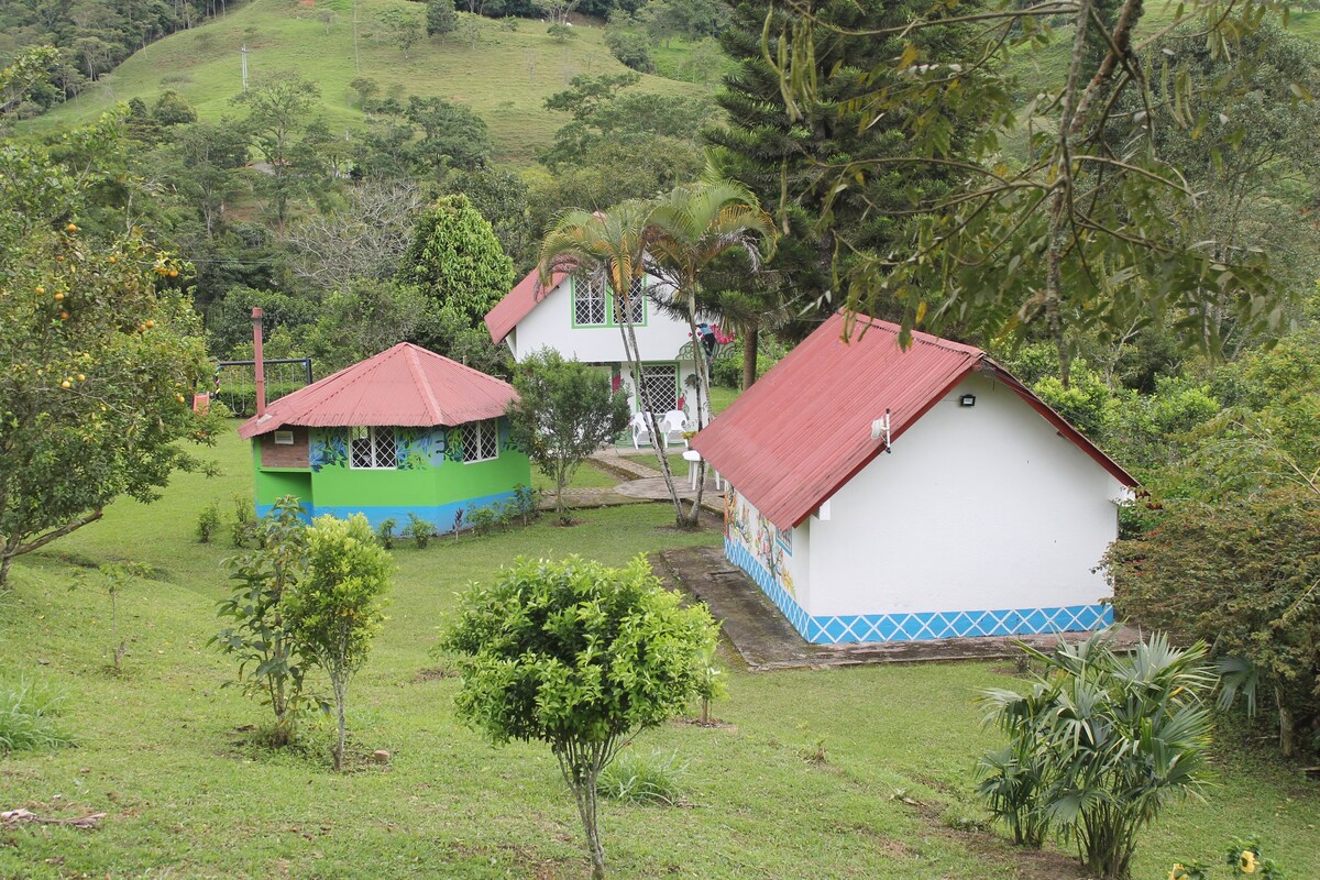 Maravilloso Ecolodge cerca a Guaduas