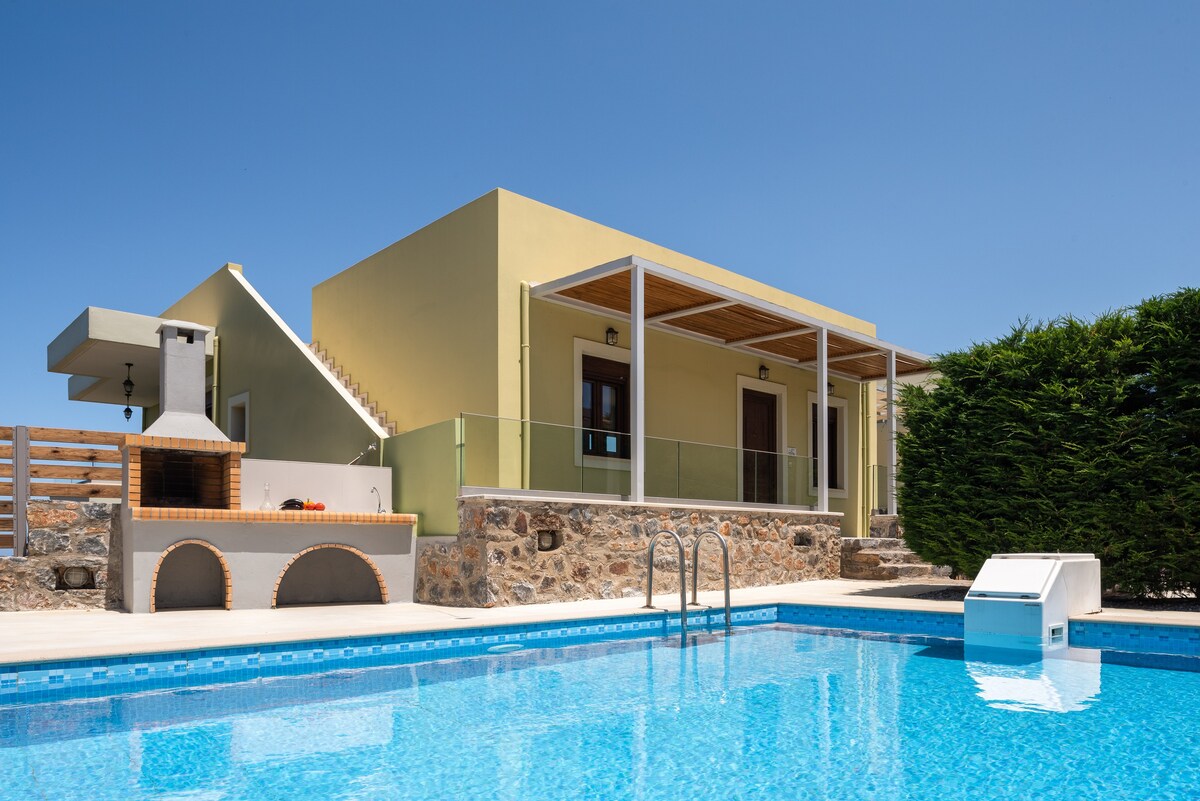 Mela Villa Lemon with Private Pool, Eco friendly