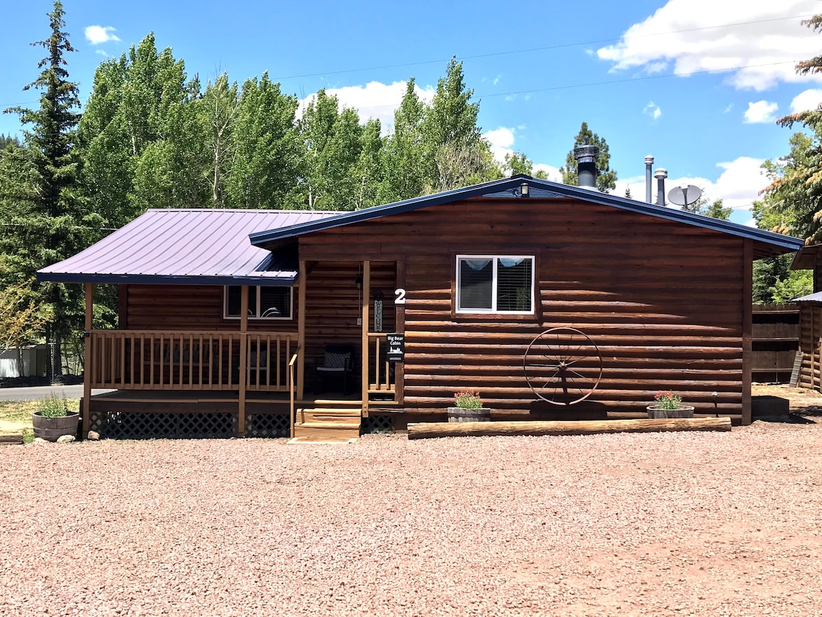 Big Bear Cabin at White Mountain Lodge